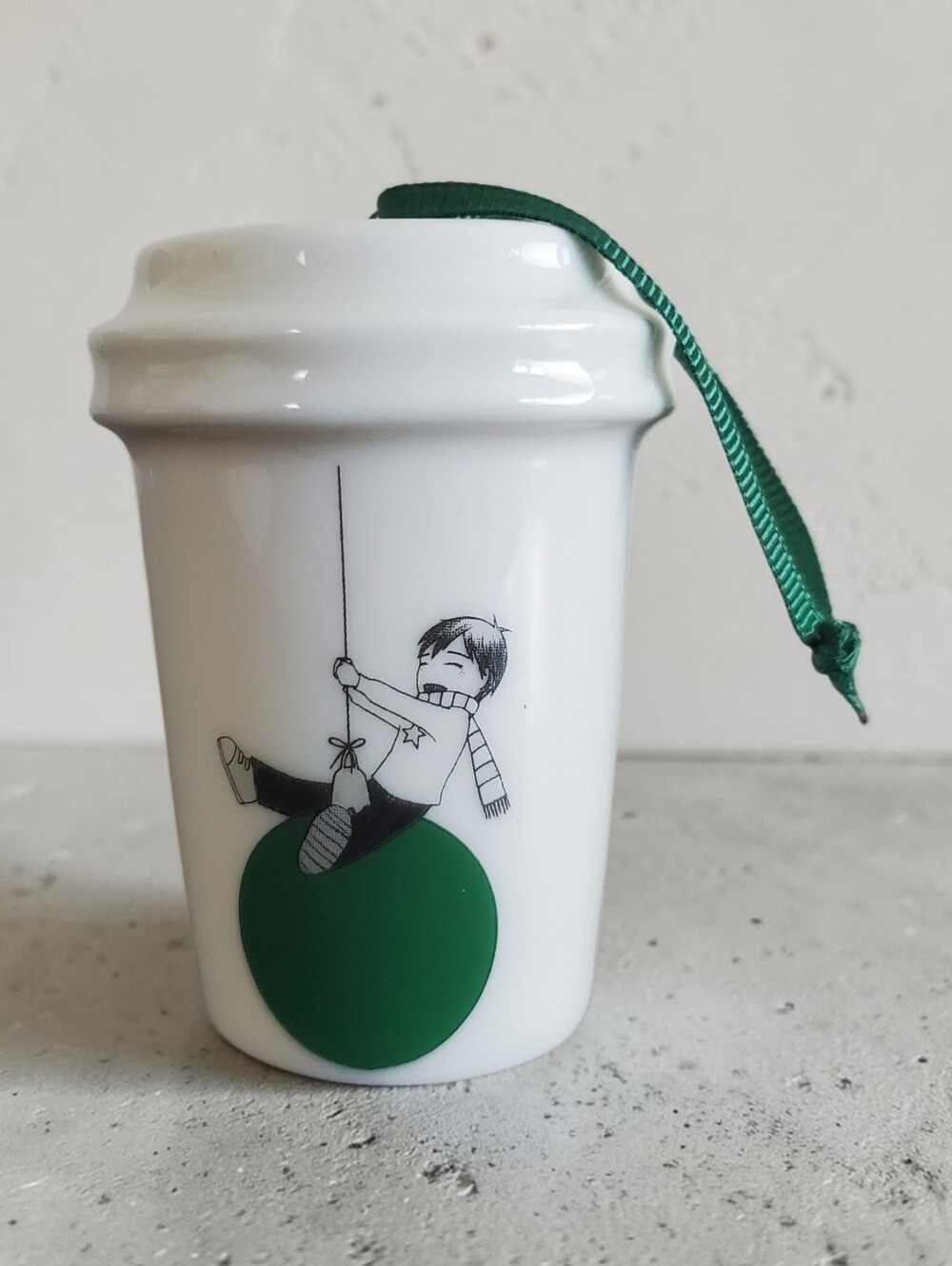 Starbucks 2015 Christmas To Go Cup Ornament Boy on Green Balloon